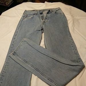 Levis